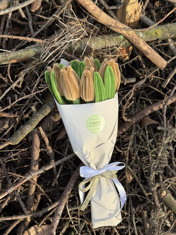 Bouquet 8 tulipes marron glacé